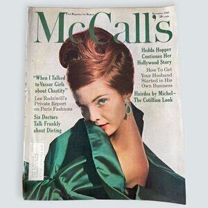 1962 NOVEMBER MCCALL'S MAGAZINE-(Mr.Clean, Oldsmobile, View Master, Chevrolet,)
